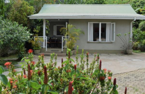 Sunbird Bungalow, Anse Boileau